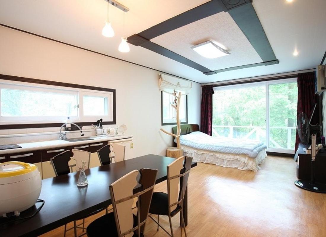Blue Sky Milky Way Pension Yangyang Exterior foto